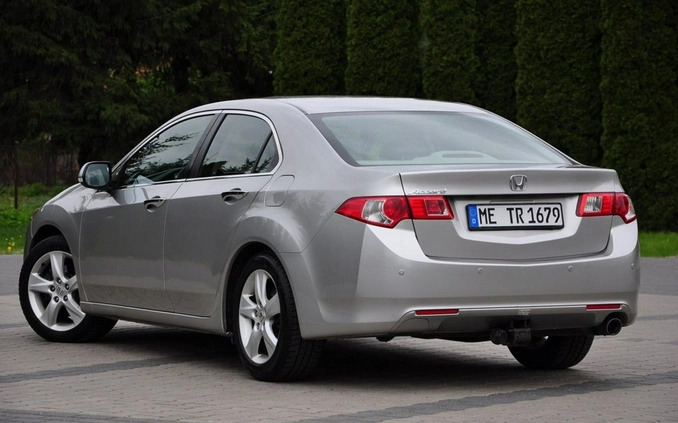 Honda Accord cena 33900 przebieg: 213000, rok produkcji 2008 z Pobiedziska małe 781